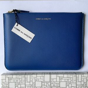 Comme des Garçons Zip Pouch in Luxury Blue